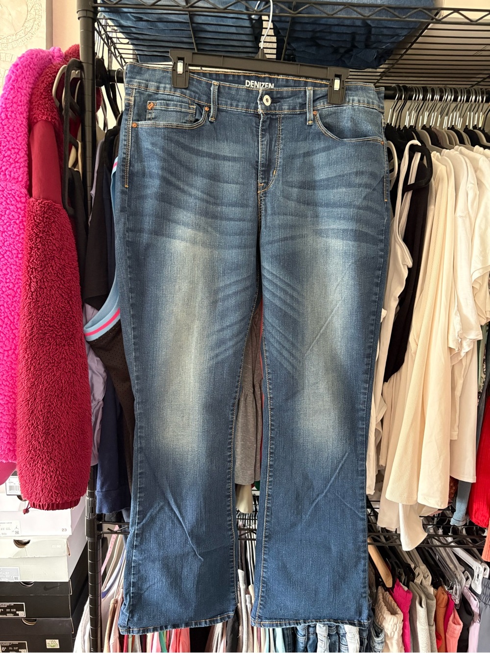Levi's Women’s Blue Flare Jeans - Medium Wash